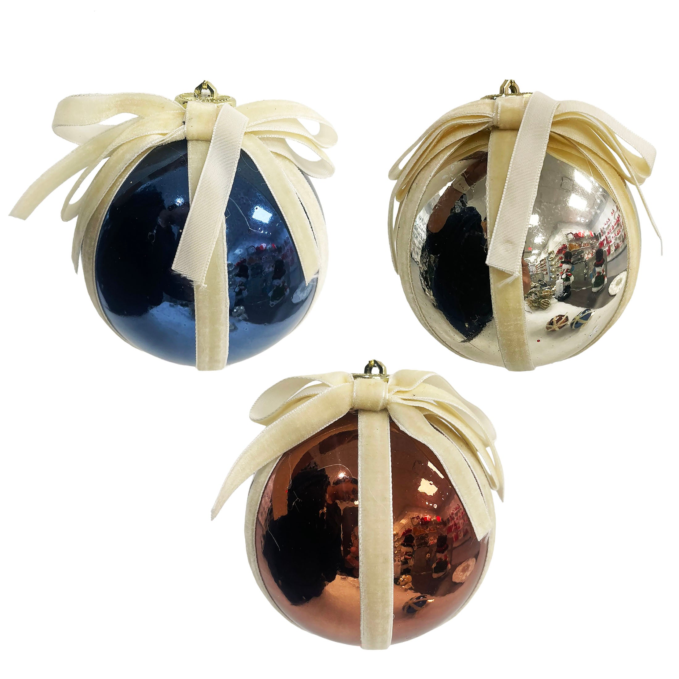 Deluxe Plated Orn With Velvet Ribbon Wra